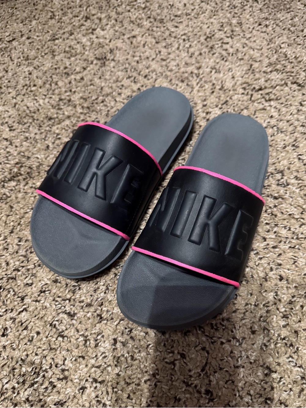 Nike slides